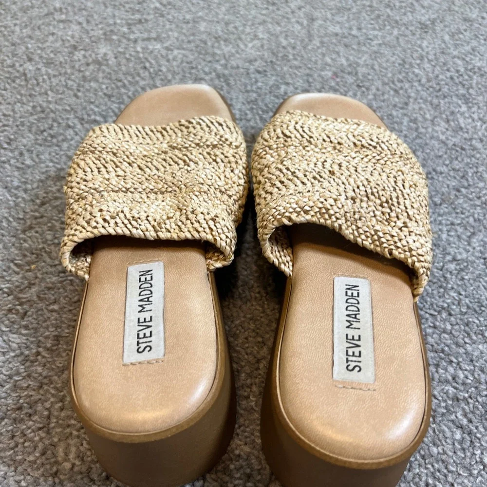Steve Madden Platform Sandals Womens 6.5 Tan‎ Raffia Woven Wedge Italy slide on
